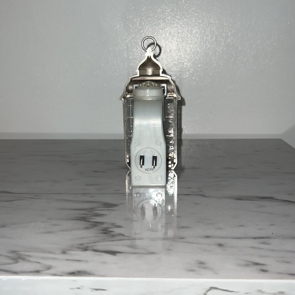 B&BW Plug In - Picture 3 of 4